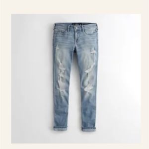 HOLLISTER Light Blue Destroyed Crop Jeans